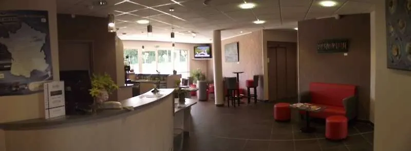 Brit Hotel Saint-Meen-Le-Grand En Broceliande